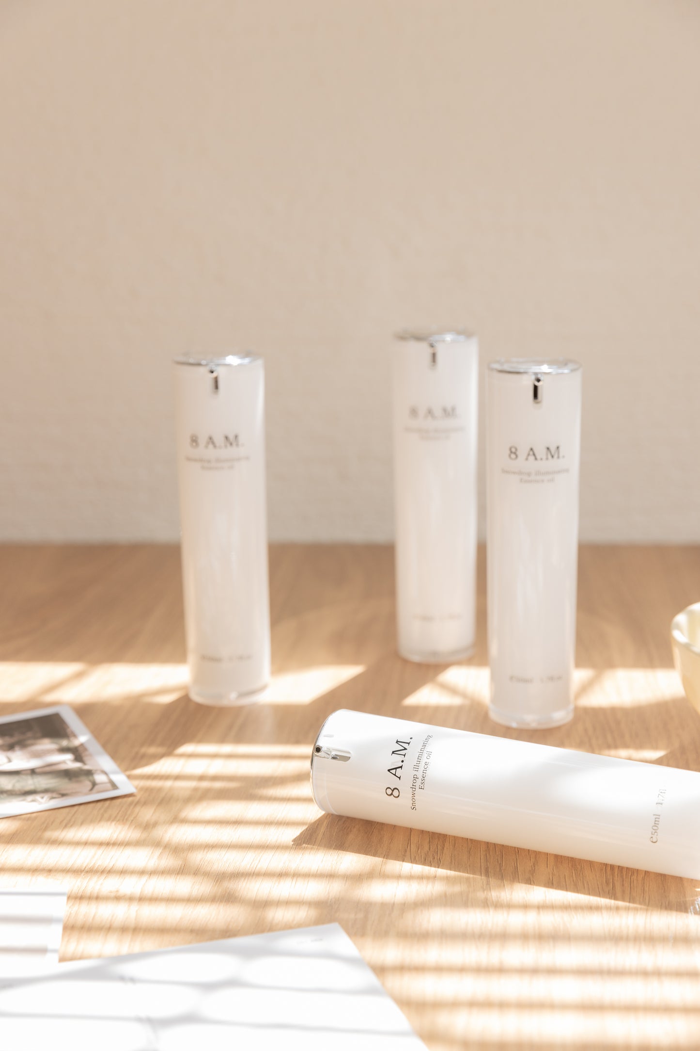 Good for sensitive skin. Made in Taiwan. Snowdrop illuminating Essence oil